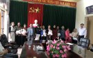 Nhân dịp tết Nguyên đán Tân Sửu 2021, đồng chí  Lữ Minh Thư – Bí Thư huyện ủy Vĩnh Lộc đã đi thăm và tặng quà tết cho các gia đình hộ nghèo tại xã Vĩnh Tiến.